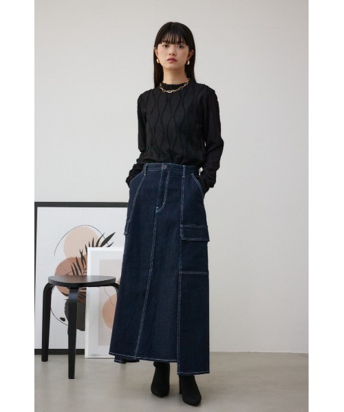 AZUL by moussy(アズールバイマウジー)の「デニムカーゴセミフレアスカート(スカート・レディース・ワンウォッシュ/アイボリー・SMALL/MEDIUM)」の14枚目の写真