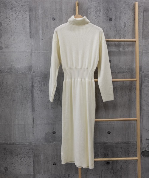 Miniministore(ミニミニストア)の「タートルネック ニットワンピース 上品(ワンピース・レディース・ブラック/オフホワイト・フリー)」の17枚目の写真