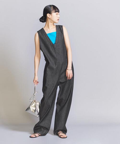 BEAUTY&YOUTH UNITED ARROWS(ビューティーアンドユースユナイテッドアローズ)の「【WEB限定】デニムオールインワン -ウォッシャブル-(つなぎ/オールインワン・レディース・オフホワイト/コバルトブルー/ブラック・S/M)」の8枚目の写真