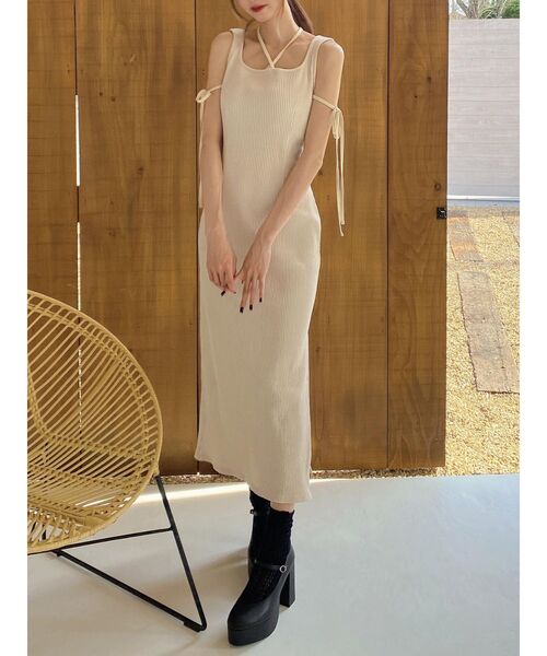 EATME(イートミー)の「リブカットワンピース(セットアップ可能)(ワンピース・レディース・ブラック/ベージュ/グレー・FREE)」の1枚目の写真