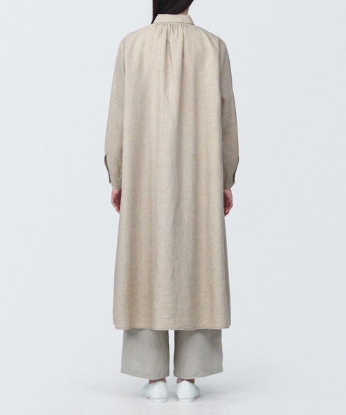 無印良品(ムジルシリョウヒン)の「婦人 リネン 洗いざらし長袖シャツワンピース(ワンピース・レディース・ライトグリーン/レッド/ブルー系5/ブラック/キナリ・XS/XL/L/M/S)」の8枚目の写真