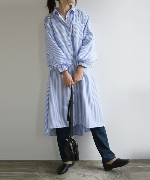 and it_（アンドイット）の「ストライプブロードボリュームスリーブシャツワンピース（シャツワンピース・レディース・ネイビー×ホワイト/ホワイト×ネイビー/ホワイト×ブルー・M）」の10枚目の写真