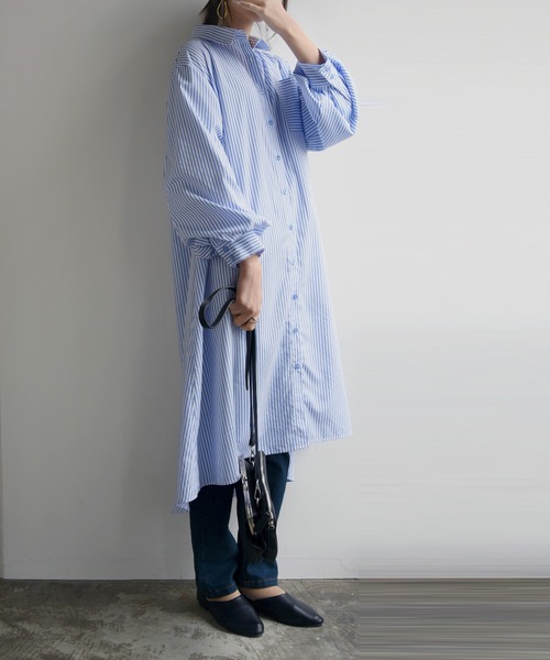 and it_（アンドイット）の「ストライプブロードボリュームスリーブシャツワンピース（シャツワンピース・レディース・ネイビー×ホワイト/ホワイト×ネイビー/ホワイト×ブルー・M）」の12枚目の写真