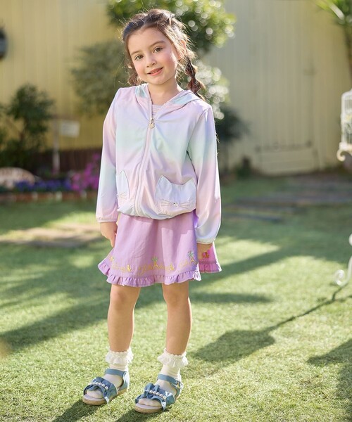 ANY（エニィ）の「サラサラ UVカット パーカー（その他アウター・キッズ・サックスブルー系/アイボリー系/ライラック系8・110/130/120）」の7枚目の写真