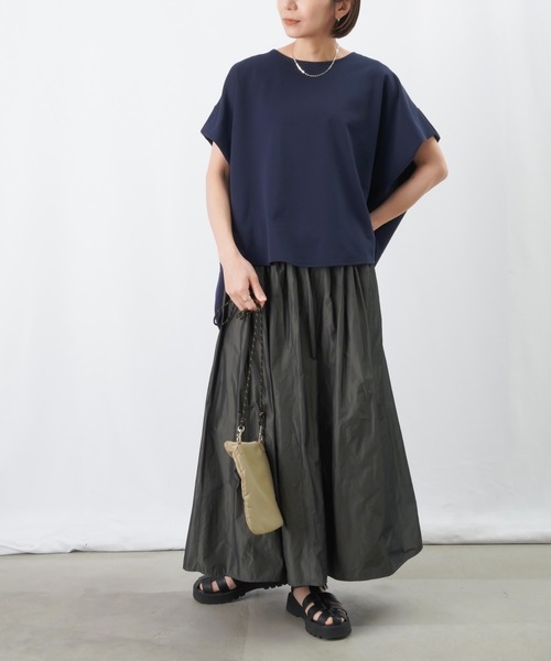 LUCA/LADY LUCK LUCA(ルカ/レディラックルカ)の「LC/LLL ポンチローマサイドボリュームプルオーバー(Tシャツ/カットソー・レディース・その他/ネイビー/オフホワイト・FREE)」の3枚目の写真