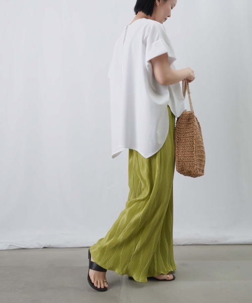 LUCA/LADY LUCK LUCA(ルカ/レディラックルカ)の「LC/LLL ポンチローマサイドボリュームプルオーバー(Tシャツ/カットソー・レディース・その他/ネイビー/オフホワイト・FREE)」の15枚目の写真