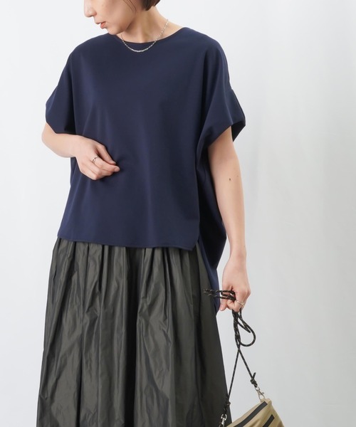 LUCA/LADY LUCK LUCA(ルカ/レディラックルカ)の「LC/LLL ポンチローマサイドボリュームプルオーバー(Tシャツ/カットソー・レディース・その他/ネイビー/オフホワイト・FREE)」の22枚目の写真