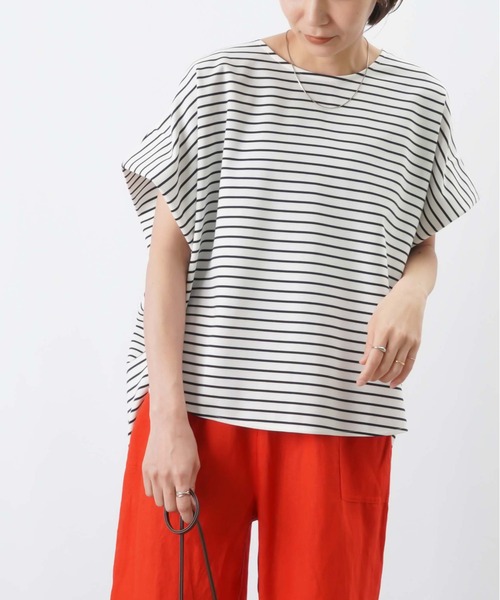 LUCA/LADY LUCK LUCA(ルカ/レディラックルカ)の「LC/LLL ポンチローマサイドボリュームプルオーバー(Tシャツ/カットソー・レディース・その他/ネイビー/オフホワイト・FREE)」の4枚目の写真