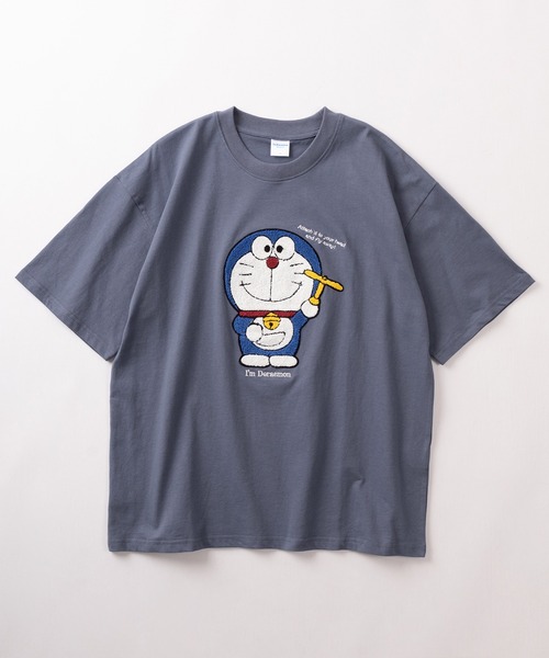 make a ray!(メイク ア レイ!)の「【Doraemon/ドラえもん】ドラえもん&ジャイアン BIGサガラ刺繍デザイン ワイドシルエット クルーネックTシャツ/半袖Tシャツ(Tシャツ/カットソー・レディース・グレイッシュブルー/ブラック/ホワイト/マスタード・M/L)」の5枚目の写真