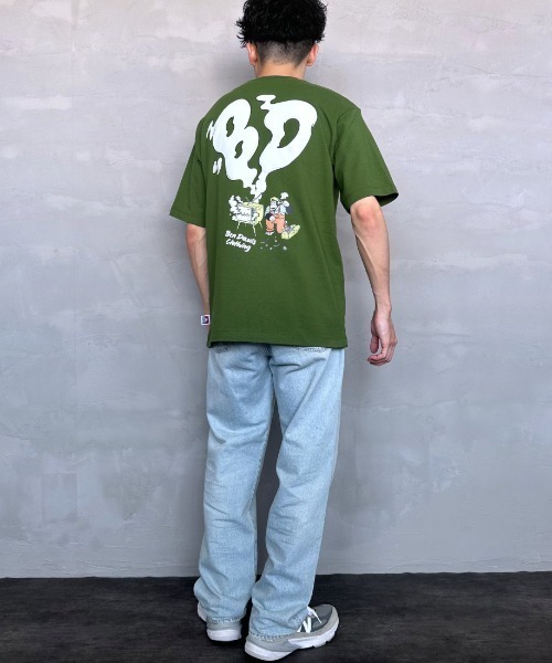 BEN DAVIS（ベンデイビス）の「[BEN DAVIS/ベンデイビス] SMOKING TV バックプリントショートスリーブTシャツ（Tシャツ/カットソー・レディース・チャコールグレー/ダークグリーン/ホワイト・M/L/XL）」の11枚目の写真