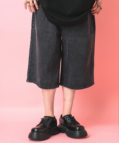 a.p.o.v.（エーピーオービー）の「a.p.o.v. デニムワイドハーフパンツ（デニムパンツ・メンズ・ブラック/ブルー/ネイビー・M）」の2枚目の写真