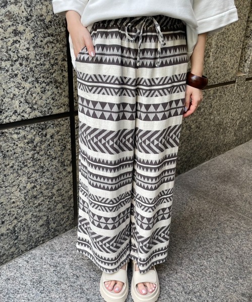 rbby ROSEBUD（アールビーバイローズバッド）の「【WEB・一部店舗限定】麻ブレンドワイドパンツ（その他パンツ・レディース・ホワイト/グリーン/ブラック/グレー/ブルー・FREE）」の3枚目の写真