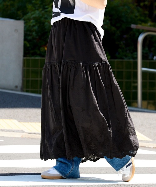 RAGEBLUE（レイジブルー）の「コットンレース切替フレアロングスカート（スカート・レディース・ブラック/ホワイト・FREE）」の15枚目の写真