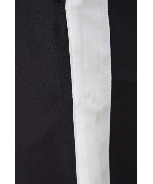 AZUL by moussy（アズールバイマウジー）の「スリットラインパンツ（その他パンツ・メンズ・ブラック/グレー・FREE）」の5枚目の写真