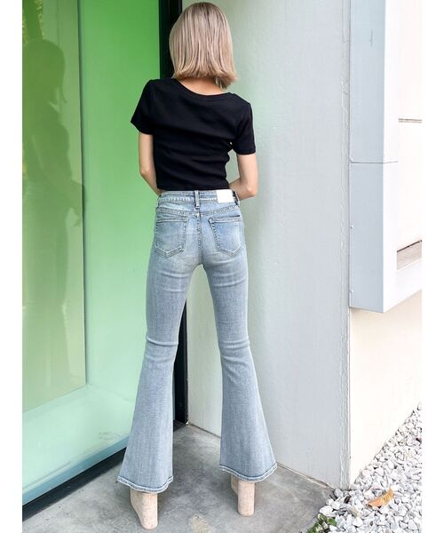 GYDA（ジェイダ）の「GLITTER GYDAショートTシャツ（Tシャツ/カットソー・レディース・オフホワイト/ブラック・FREE）」の4枚目の写真