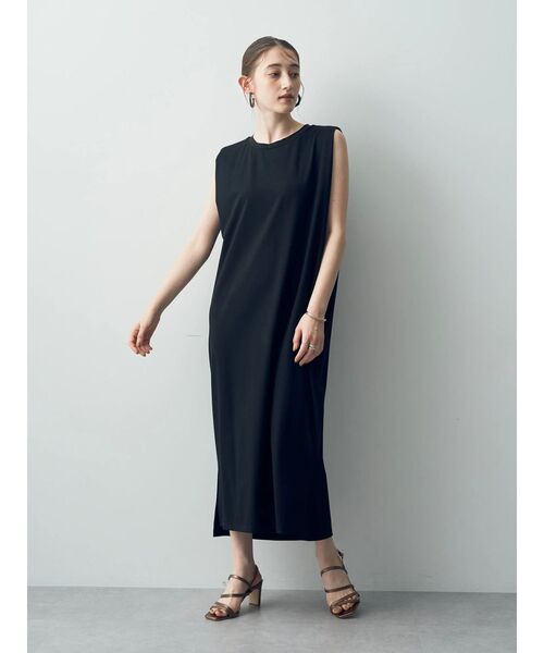 YECCA VECCA(イェッカヴェッカ)の「ノースリーブカットワンピース(ワンピース・レディース・ライトベージュ/ブラック/チャコールグレー・FREE)」の15枚目の写真