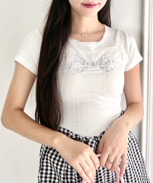 Loueme(ルエム)の「透かしレースリボントリムトップス(Tシャツ/カットソー・レディース・ブラック/ホワイト・FREE)」の9枚目の写真