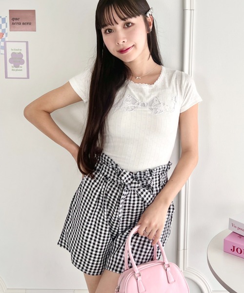 Loueme(ルエム)の「透かしレースリボントリムトップス(Tシャツ/カットソー・レディース・ブラック/ホワイト・FREE)」の12枚目の写真
