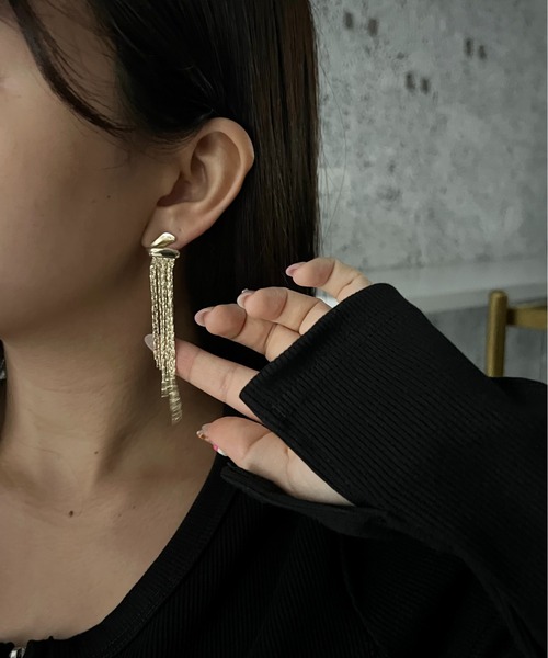 Burner（バーナー）の「【CHI SELECT】タッセル ロング ピアス デザイン chi-pierce-00508 U（ピアス（両耳用）・レディース・ゴールド/シルバー・FREE）」の2枚目の写真