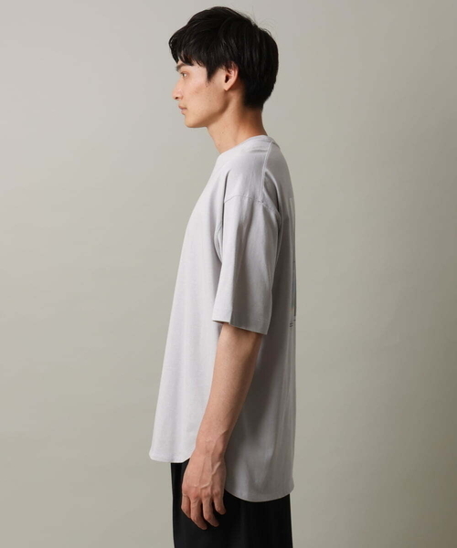 a.v.v(アーヴェヴェ)の「【HIDEYUKI SUTO×a.v.vコラボ】フォトプリントロングシルエットTシャツ(Tシャツ/カットソー・メンズ・ホワイト/ライトグレー・48/46/50/44)」の11枚目の写真