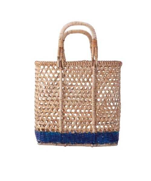 LILA&FLEUR(リラアンドフルール)の「Paint Rattan Basket M(かごバッグ・レディース・ピンク系/ブルー系/グリーン系/ブラック系・MEDIUM)」の3枚目の写真