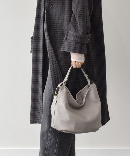 LORISTELLA(ロリステッラ)の「【LORISTELLA】ソフトレザーハンドバッグ(Q46345)(ハンドバッグ・レディース・ブラック/グレー・ALL)」の2枚目の写真