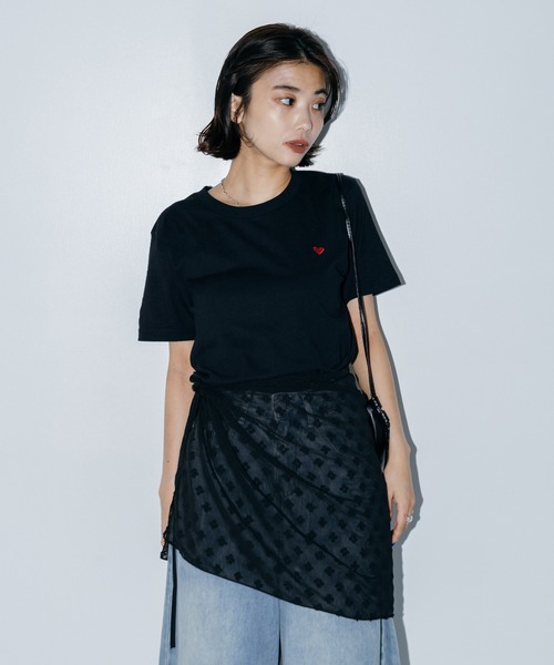 セール】ミニハート刺繍Tシャツ（Tシャツ/カットソー