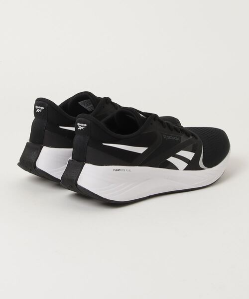 Reebok(リーボック)の「エネルゲン テック プラス 2 / ENERGEN TECH PLUS 2(スニーカー・メンズ・ホワイト×ブラック/ブラック×ホワイト・28.0cm/27.5cm/27.0cm/26.5cm/26.0cm/29.0cm/25.5cm/25.0cm/24.5cm/28.5cm)」の4枚目の写真