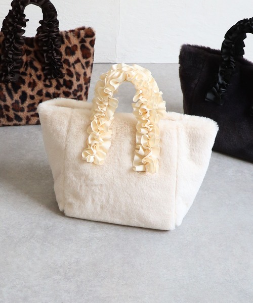 T・S・L(ティーエスエル)の「フリルハンドルファートートバッグ(トートバッグ・レディース・レオパード/アイボリー/サックスブルー/チャコールグレー・FREE)」の6枚目の写真