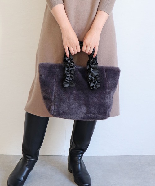 T・S・L(ティーエスエル)の「フリルハンドルファートートバッグ(トートバッグ・レディース・レオパード/アイボリー/サックスブルー/チャコールグレー・FREE)」の7枚目の写真