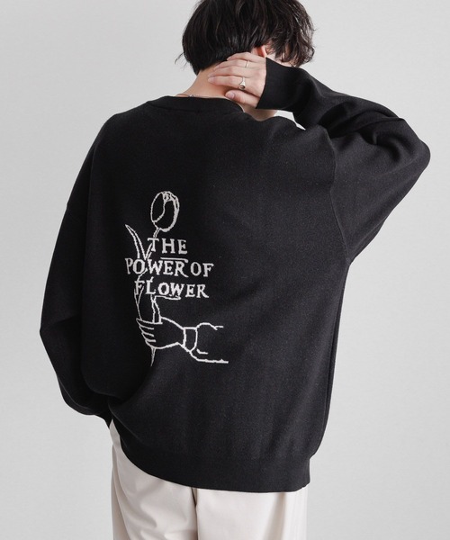 RAGEBLUE（レイジブルー）の「【UNISEX】＜wakazoo/ワカズー＞コラボ/イラストクルーネックニット（ニット/セーター・メンズ・ブラック/イエロー系その他/ネイビー/オフホワイト/ダークグレー/グリーン/オレンジ/ホワイト/ダークブラウン/その他8・SMALL/MEDIUM/LARGE）」の3枚目の写真