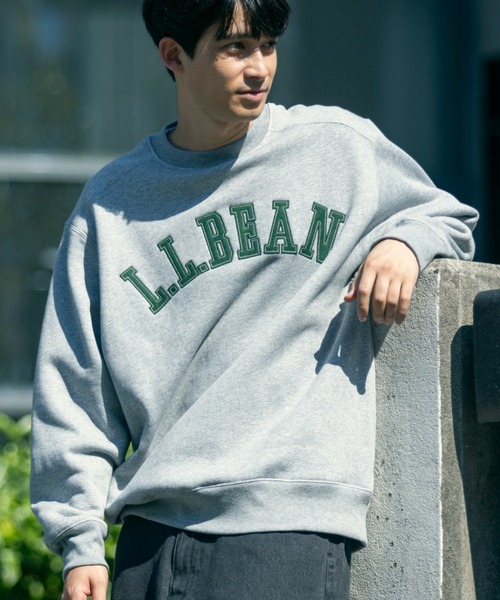 L.L.Bean（エルエルビーン）の「【JAPAN EDITION】ウィンスロップ・クルーネック・スウェットシャツ（スウェット・メンズ・ライトグレー/ネイビー・MEDIUM/LARGE）」の2枚目の写真