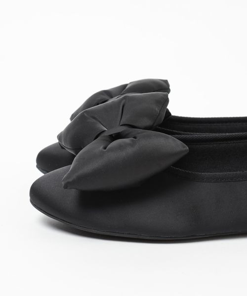 LOWRYS FARM（ローリーズファーム）の「リボンパファーシューズ　152733（バレエシューズ・レディース・ブラック/シルバー・MEDIUM/LARGE）」の11枚目の写真