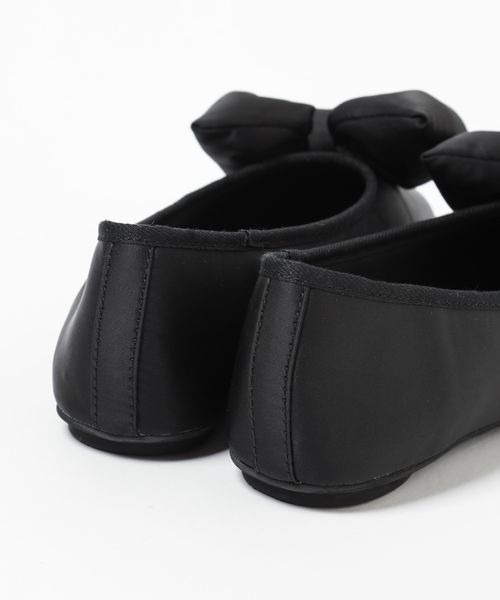 LOWRYS FARM（ローリーズファーム）の「リボンパファーシューズ　152733（バレエシューズ・レディース・ブラック/シルバー・MEDIUM/LARGE）」の13枚目の写真