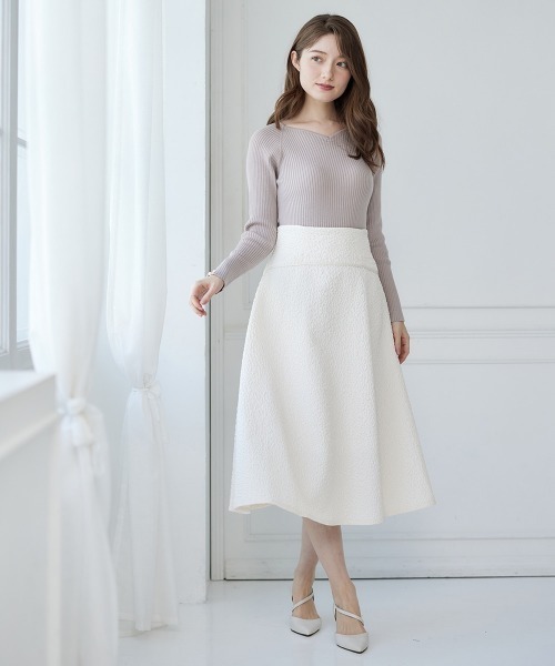 12Twelve Agenda（トゥエルブ　アジェンダ）の「ハートネック袖口アソートパールリブニットプルオーバー（ニット/セーター・レディース・ベージュ/オフホワイト/チャコールグレー/ブルー/ピンク/ブラック/サックスブルー/ピンク系その他・M）」の11枚目の写真