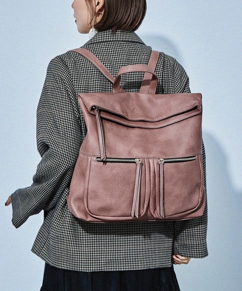D.KELLY(ディーケリー)の「【D.KELLY】折り返しデザインリュック リュック レディース 大容量 リュックサック バッグパック きれいめ マザーズバッグ ママバッグ ママリュック メンズ(バックパック/リュック・レディース・アイボリー/グレー/ピンク/ブラック/ブルー・ONE SIZE)」の8枚目の写真