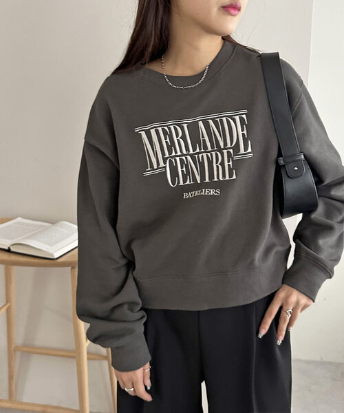DISCOAT(ディスコート)の「カレッジロゴスウェット(Tシャツ/カットソー・レディース・ネイビー/ライトベージュ/チャコールグレー・MEDIUM)」の10枚目の写真