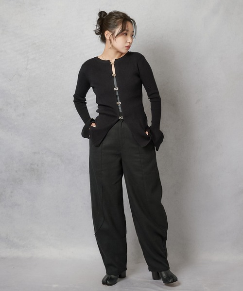 Lull（ルル）の「【Lull / ルル】セットアップ対応 / フェイクウールハイウエストカーブパンツ（その他パンツ・レディース・ブラック/チャコール/ブラウン・ONESIZE）」の10枚目の写真