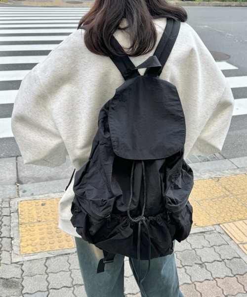 SOLLON.(ソルロン)の「【大容量】ナイロンドロストリュック(バックパック/リュック・レディース・カーキ/ブラック/アイボリー/シルバー/ブラック系その他/ライトブルー/ピンク・FREE)」の13枚目の写真