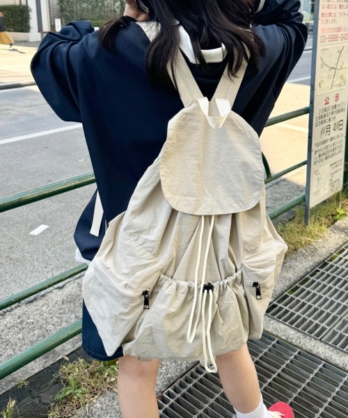 SOLLON.(ソルロン)の「【大容量】ナイロンドロストリュック(バックパック/リュック・レディース・カーキ/ブラック/アイボリー/シルバー/ブラック系その他/ライトブルー/ピンク・FREE)」の19枚目の写真