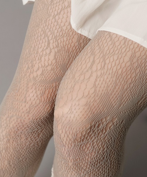 SPINNS（スピンズ）の「カラーレースタイツ/網タイツ（タイツ/ストッキング・レディース・ホワイト/ボルドー/ブラック/グレー・ONESIZE）」の12枚目の写真