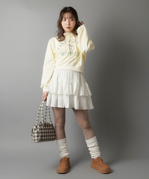 SPINNS（スピンズ）の「カラーレースタイツ/網タイツ（タイツ/ストッキング・レディース・ホワイト/ボルドー/ブラック/グレー・ONESIZE）」の9枚目の写真