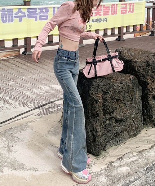 aimoha（アイモハ）の「クラシックブーツカットデニムパンツ（デニムパンツ・レディース・ブラック/ブルー・LARGE/MEDIUM/SMALL/X-SMALL）」の3枚目の写真