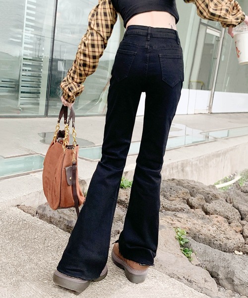 aimoha（アイモハ）の「クラシックブーツカットデニムパンツ（デニムパンツ・レディース・ブラック/ブルー・LARGE/MEDIUM/SMALL/X-SMALL）」の11枚目の写真