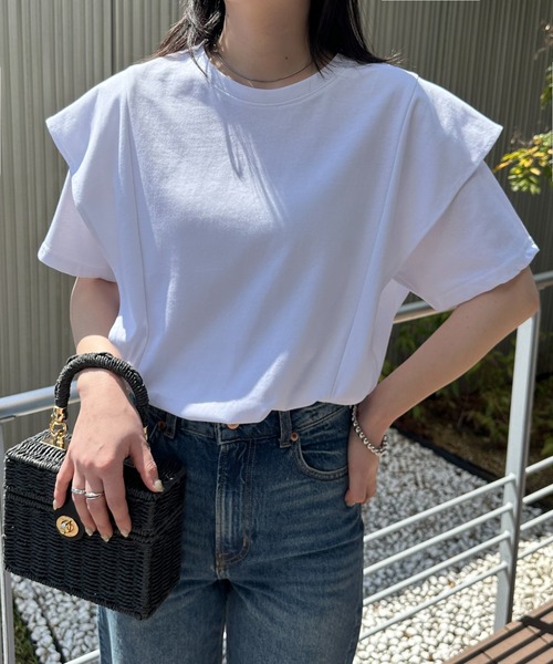 RANAN(ラナン)の「【接触冷感】ラッフルフリルTシャツ(Tシャツ/カットソー・レディース・ブラック/オフホワイト/ベージュ/チャコール/ネイビー・M/LL/L)」の6枚目の写真