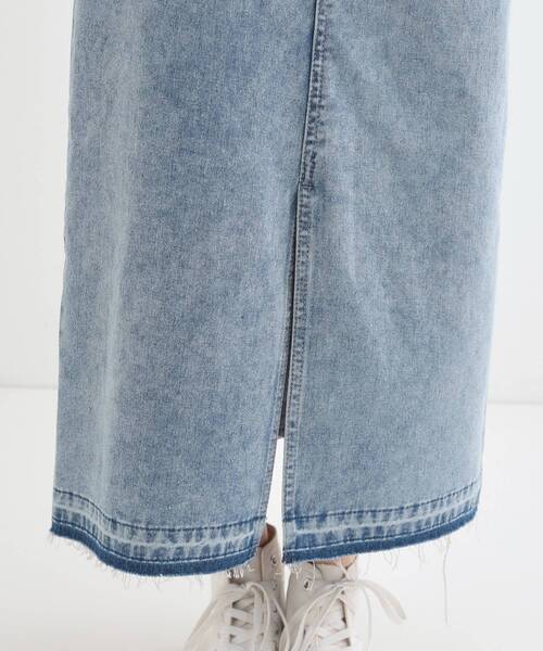 Cutie Blonde（キューティーブロンド）の「【S-LL】ケミカルウォッシュ デニムスカート（デニムスカート・レディース・ブラック/ライトブルー・01/04/03/02）」の3枚目の写真