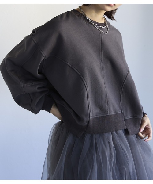 SOTT(ソット)の「Pigment Short-Length Sweatshirt ピグメント短丈スウェット(Tシャツ/カットソー・レディース・グレイッシュベージュ/チャコール・FREE)」の14枚目の写真
