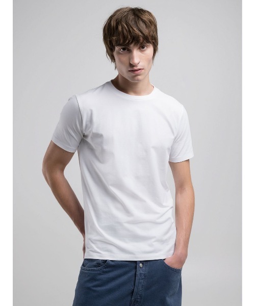 REPLAY(リプレイ)の「ストレッチコットンジャージーTシャツ(Tシャツ/カットソー・メンズ・ブラック/ホワイト・MEDIUM/LARGE/X-LARGE/SMALL)」の2枚目の写真