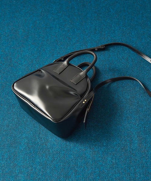 PIENI(ピエニ)の「PIENI BOSTON with strap(ショルダーバッグ・レディース・ブラック系その他・-)」の9枚目の写真