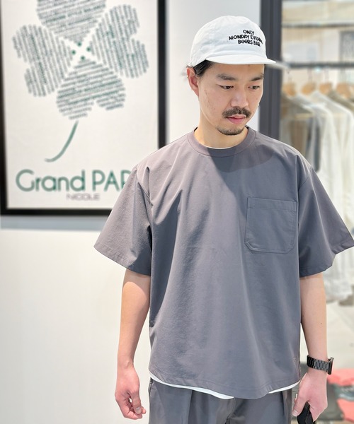 Grand PARK（グランドパーク）の「ポイントタッチストレッチ素材セットアップ上下+メッシュバッグ 3点セット（その他トップス・メンズ・ネイビー/ブラック/チャコールグレー・MEDIUM/LARGE/X-LARGE）」の4枚目の写真